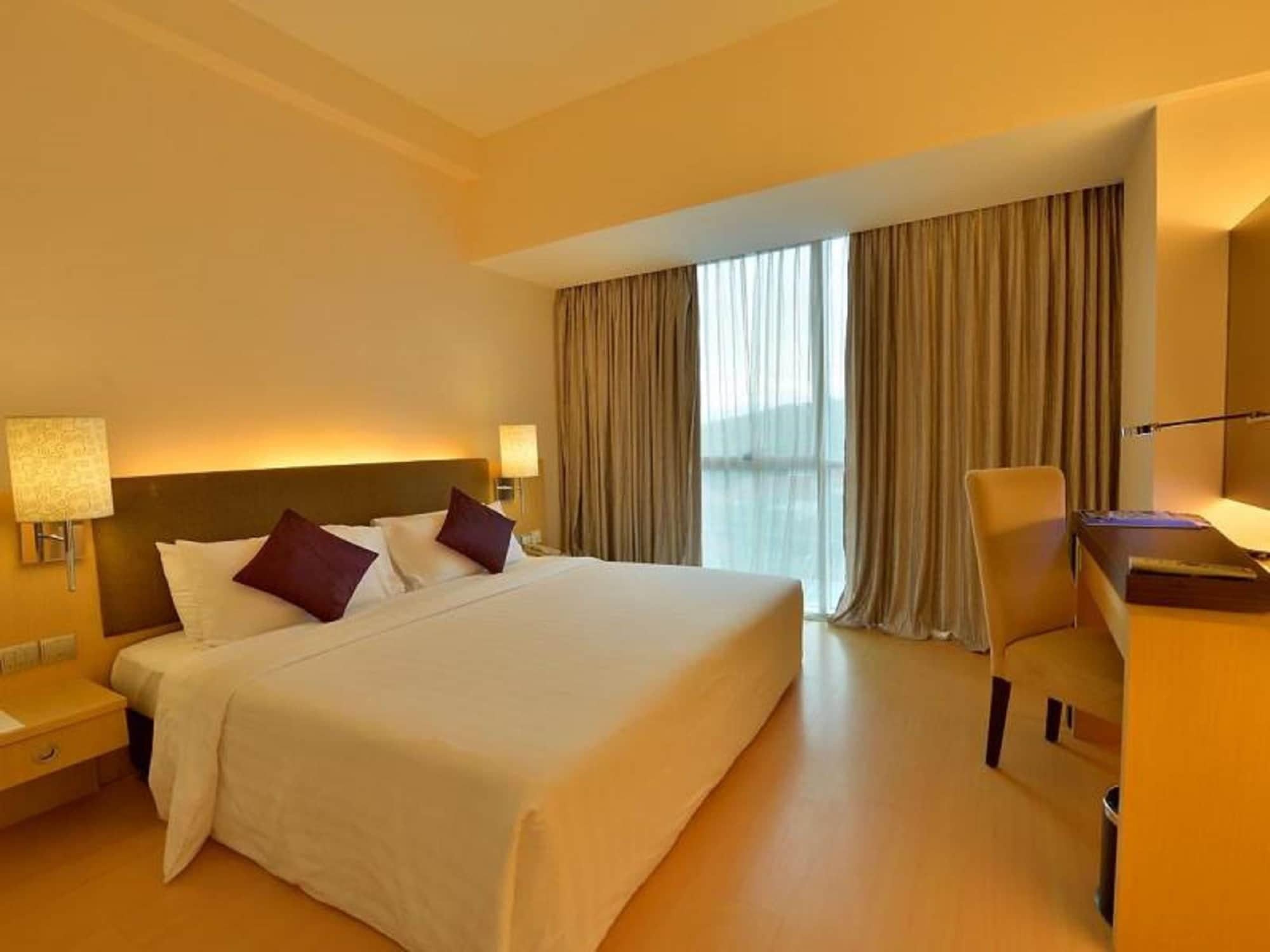 Hotel The Klagan Regency 1borneo